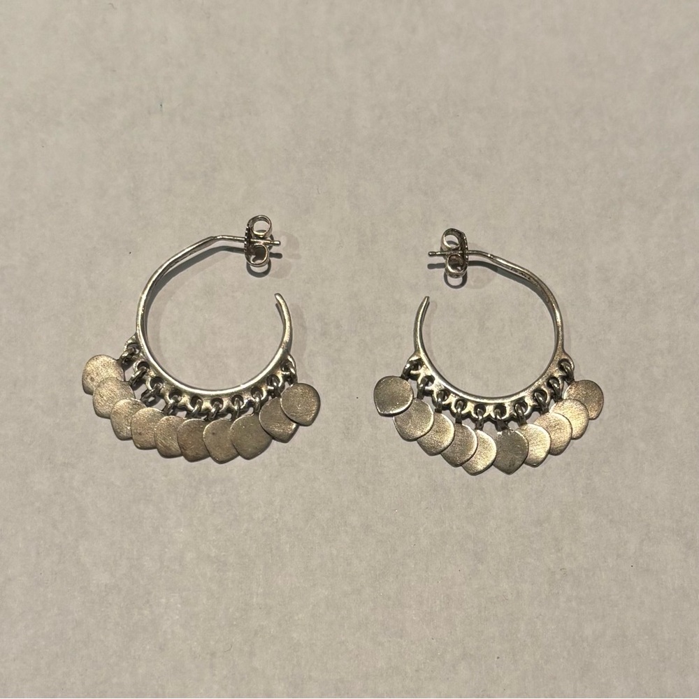 Me & Ro sterling sterling silver hoop earrings with lotus petals